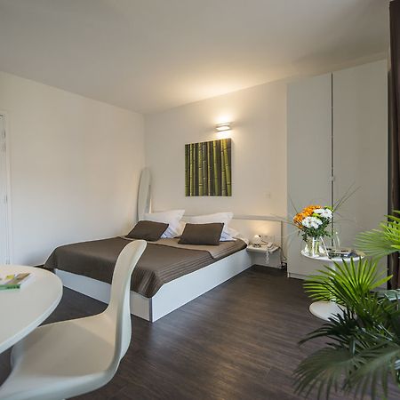 Les Capucines Bed & Breakfast Abbeville Eksteriør bilde