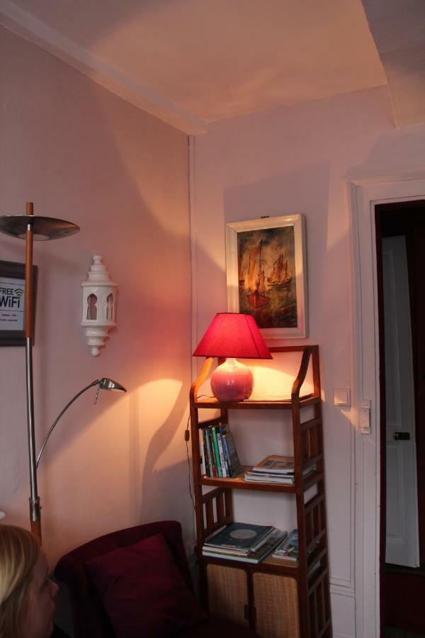 Les Capucines Bed & Breakfast Abbeville Eksteriør bilde